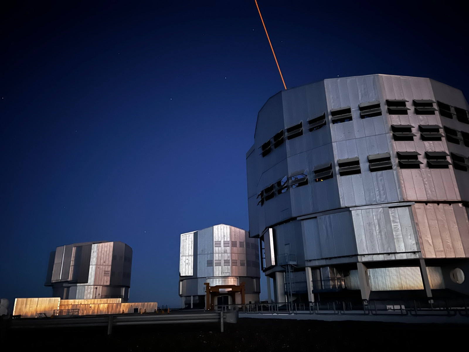 Megatelescopios en Chile (SINCRÓNICO)